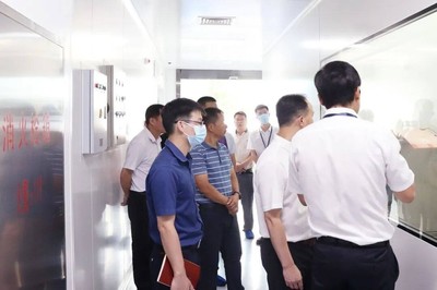 賀州市副市長(zhǎng)劉洪軍一行蒞臨愛(ài)寵生物集團(tuán)廣西工廠考察，共話寵物服務(wù)產(chǎn)業(yè)發(fā)展新篇章